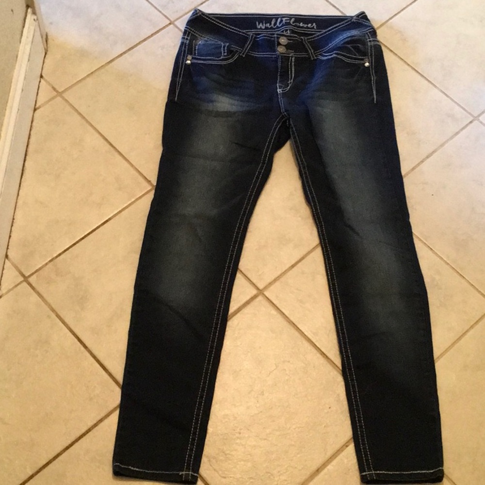 Wallflower jeans